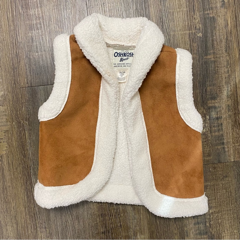 OshKosh B'gosh Kids Brown and Cream Sherpa Vest‎